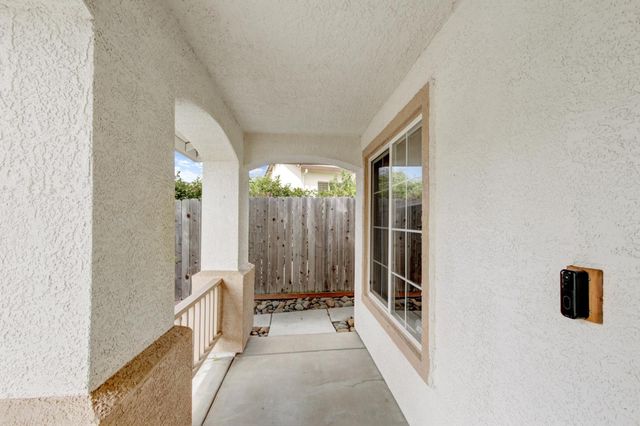 10659 Basie Way, Rancho Cordova, CA 95670