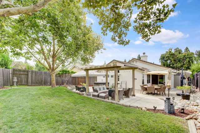 10659 Basie Way, Rancho Cordova, CA 95670