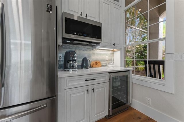 8541 Pepper Tree WAY, Naples, FL 34114