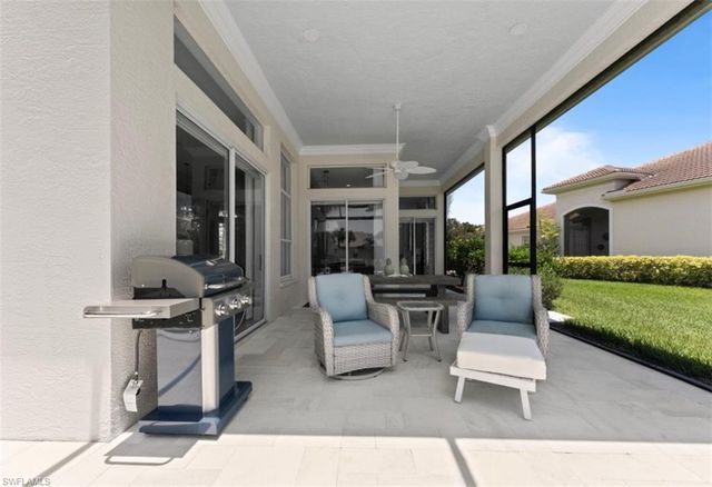 8541 Pepper Tree WAY, Naples, FL 34114