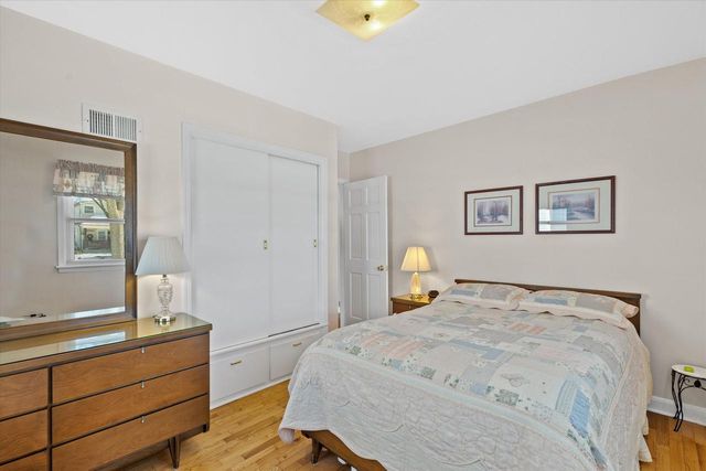 1330 S 103rd STREET, West Allis, WI 53214