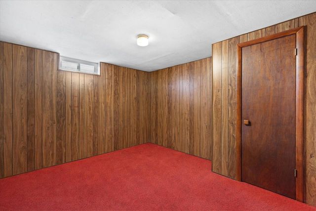 1330 S 103rd STREET, West Allis, WI 53214