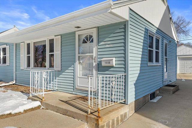 1330 S 103rd STREET, West Allis, WI 53214