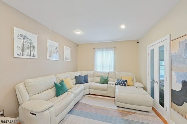 57 Furber Ave, Linden City, NJ 07036