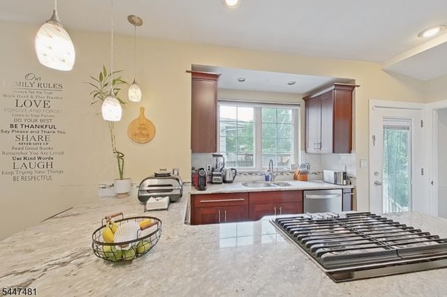 57 Furber Ave, Linden City, NJ 07036