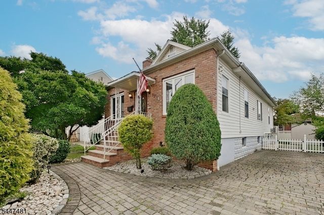 57 Furber Ave, Linden City, NJ 07036