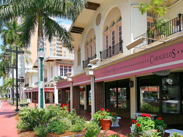332 BOB WHITE WAY, Sarasota, FL 34236