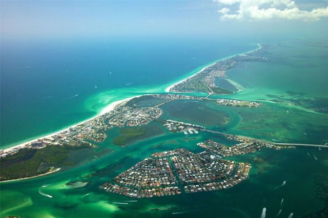 332 BOB WHITE WAY, Sarasota, FL 34236