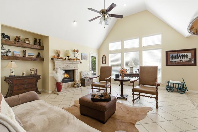 437 Adair Lane, Weatherford, TX 76088