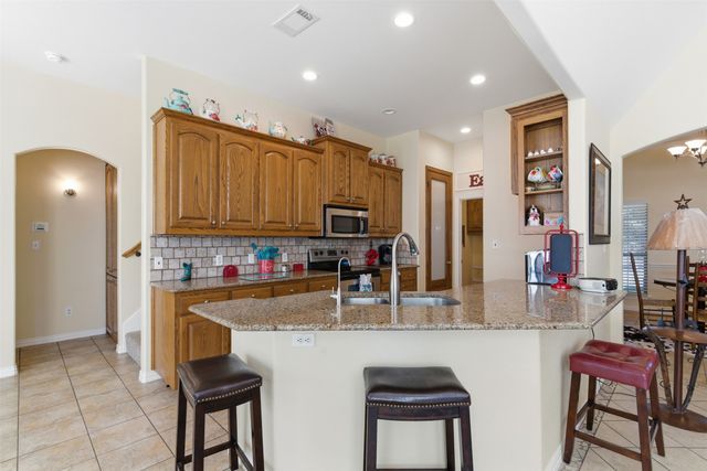 437 Adair Lane, Weatherford, TX 76088