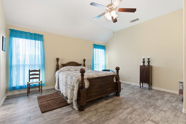 437 Adair Lane, Weatherford, TX 76088