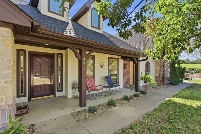 437 Adair Lane, Weatherford, TX 76088