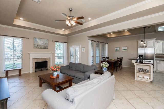 3699 Grayson Lane, Beaumont, TX 77713