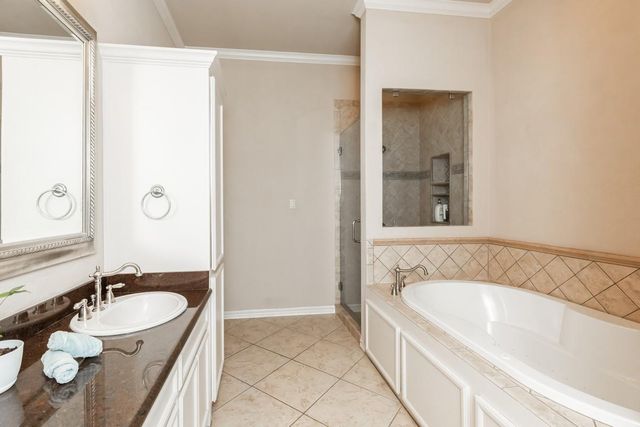 3699 Grayson Lane, Beaumont, TX 77713