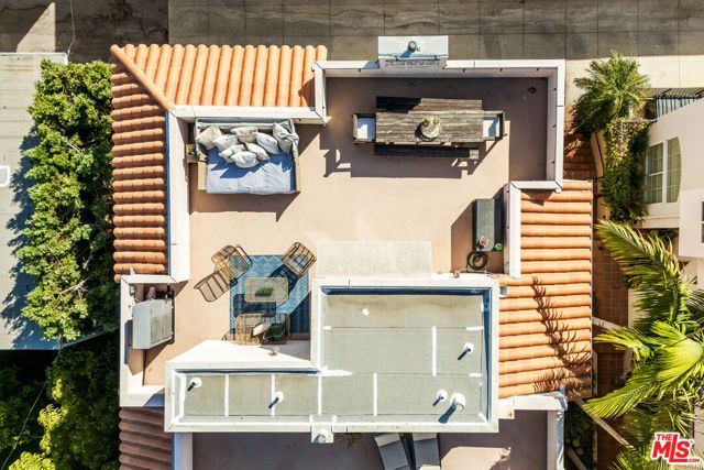 844 17th Street 105, Santa Monica, CA 90403