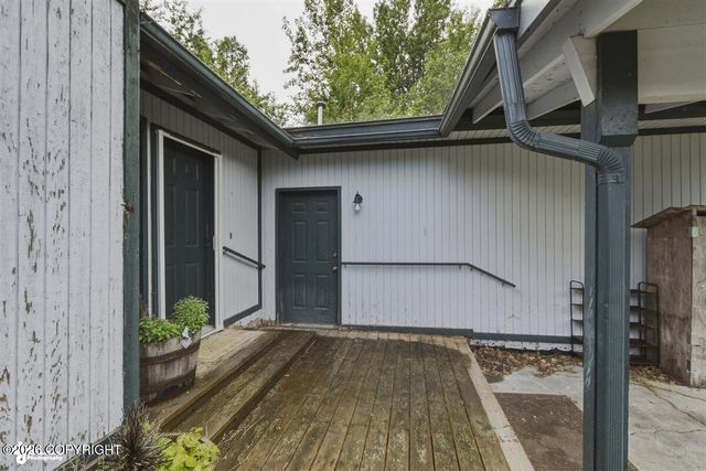 4010 Resurrection Drive, Anchorage, AK 99504