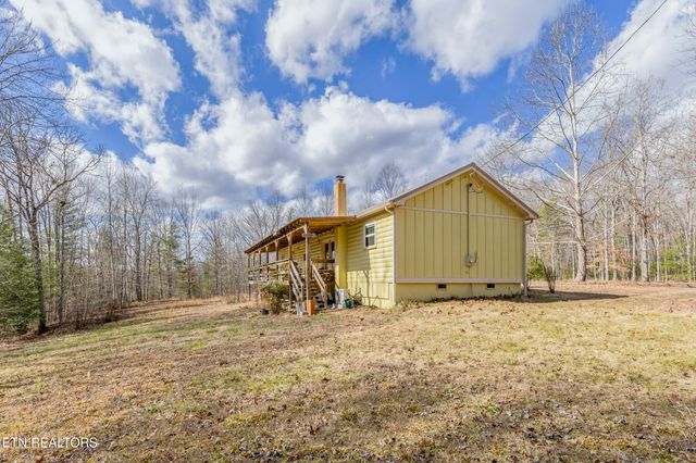 258 Charlie Newberry Rd, Lancing, TN 37770