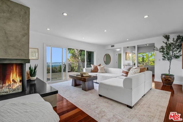 33333 Pacific Coast Highway, Malibu, CA 90265