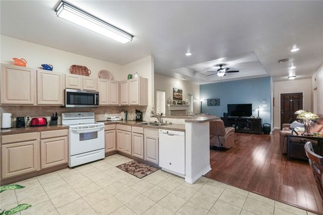 7205 Mansions Dr U1, Corpus Christi, TX 78414