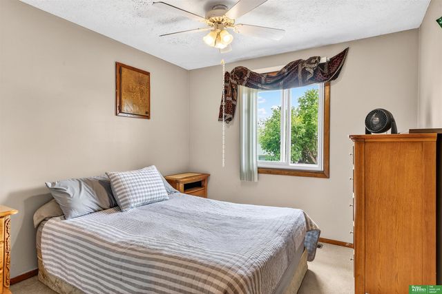 2612 Ponderosa Drive, Bellevue, NE 68123