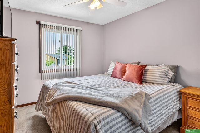2612 Ponderosa Drive, Bellevue, NE 68123
