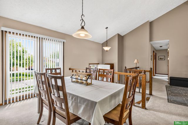 2612 Ponderosa Drive, Bellevue, NE 68123