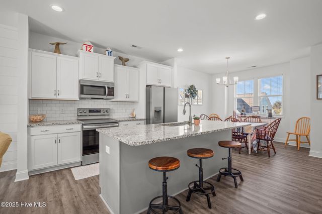 208 Gray Duck Drive, Beaufort, NC 28516