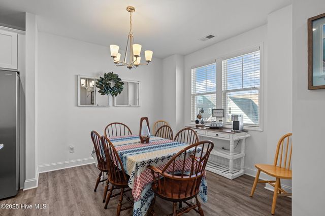 208 Gray Duck Drive, Beaufort, NC 28516