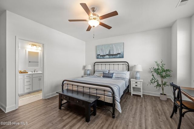 208 Gray Duck Drive, Beaufort, NC 28516