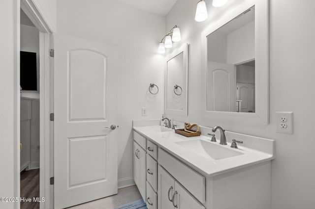 208 Gray Duck Drive, Beaufort, NC 28516