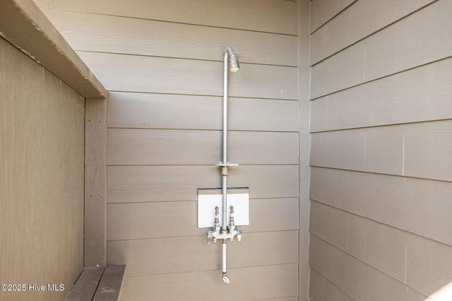 208 Gray Duck Drive, Beaufort, NC 28516