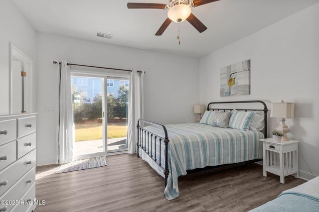 208 Gray Duck Drive, Beaufort, NC 28516