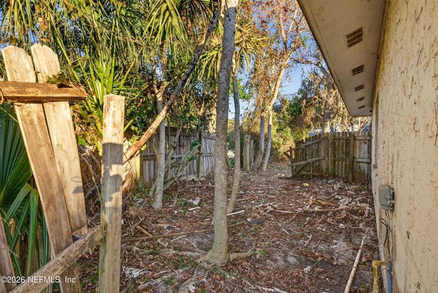 1864 BUCCANEER Drive, Jacksonville, FL 32225