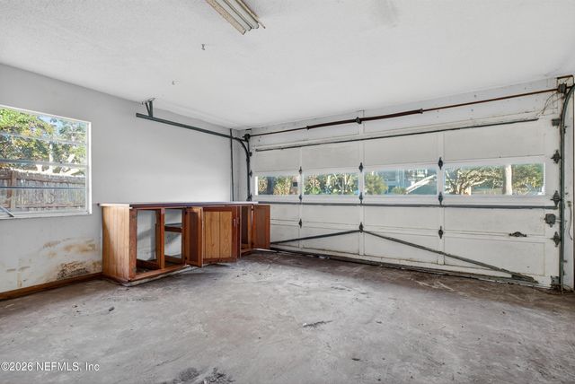 1864 BUCCANEER Drive, Jacksonville, FL 32225