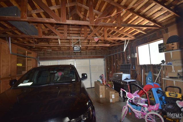 2314 Westhaven Avenue, Bakersfield, CA 93304