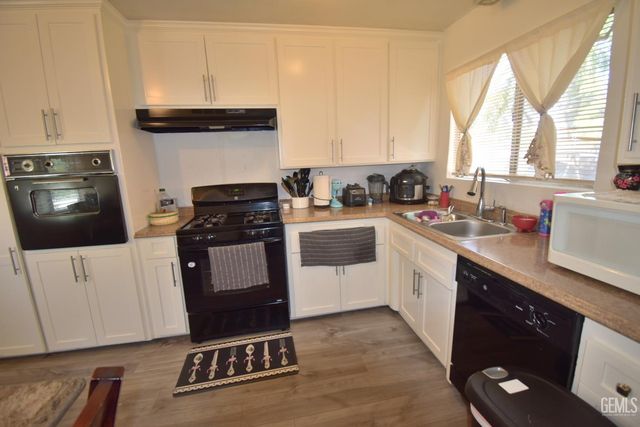 2314 Westhaven Avenue, Bakersfield, CA 93304