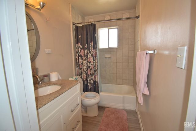 2314 Westhaven Avenue, Bakersfield, CA 93304