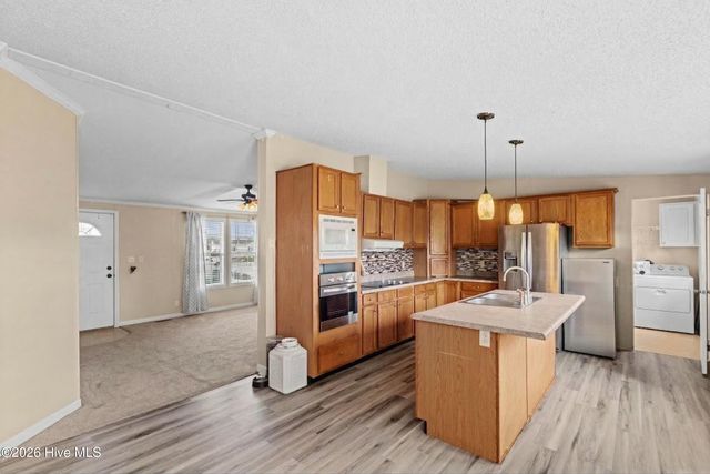 126 Rainmaker Drive, Jacksonville, NC 28540