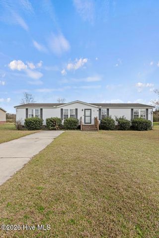 126 Rainmaker Drive, Jacksonville, NC 28540