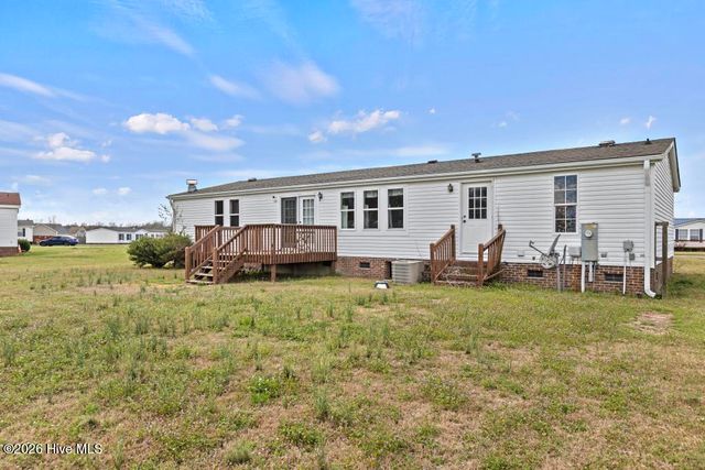 126 Rainmaker Drive, Jacksonville, NC 28540