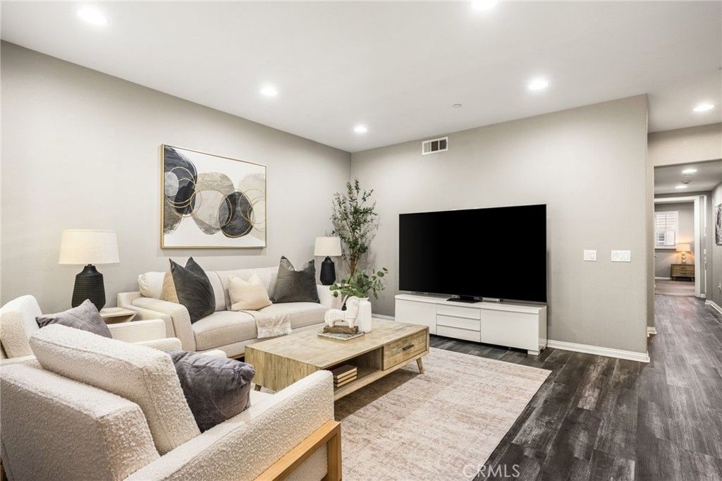 88 Capricorn, Irvine, CA 92618 — photo 4