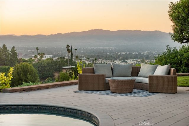 4347 Coronet, Encino, CA 91316