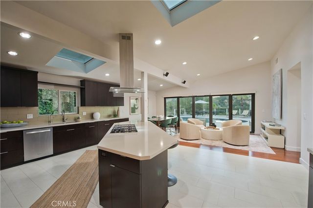 4347 Coronet, Encino, CA 91316
