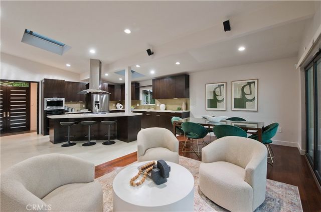 4347 Coronet, Encino, CA 91316