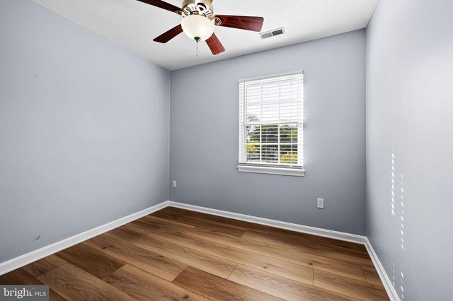 1218 HOLMESPUN DR, Pasadena, MD 21122