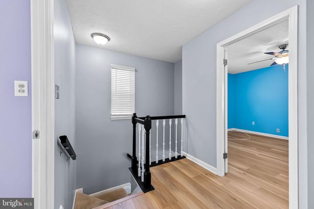 1218 HOLMESPUN DR, Pasadena, MD 21122