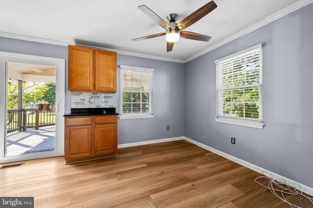1218 HOLMESPUN DR, Pasadena, MD 21122