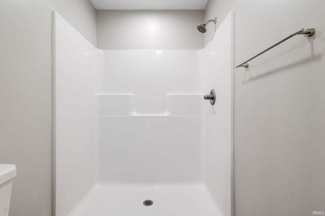 52520 East Trail, South Bend, IN 46628