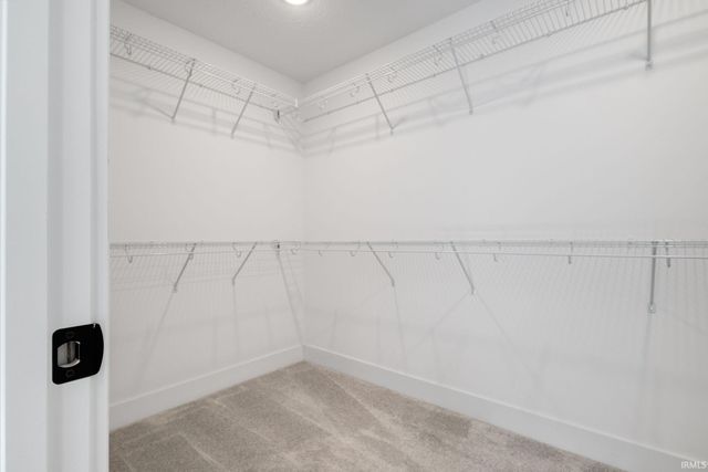52520 East Trail, South Bend, IN 46628