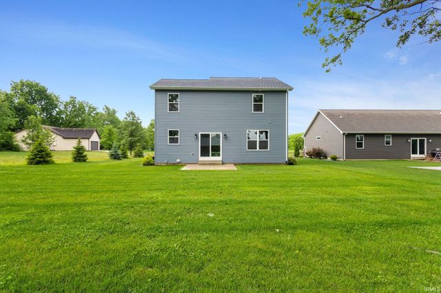 52520 East Trail, South Bend, IN 46628